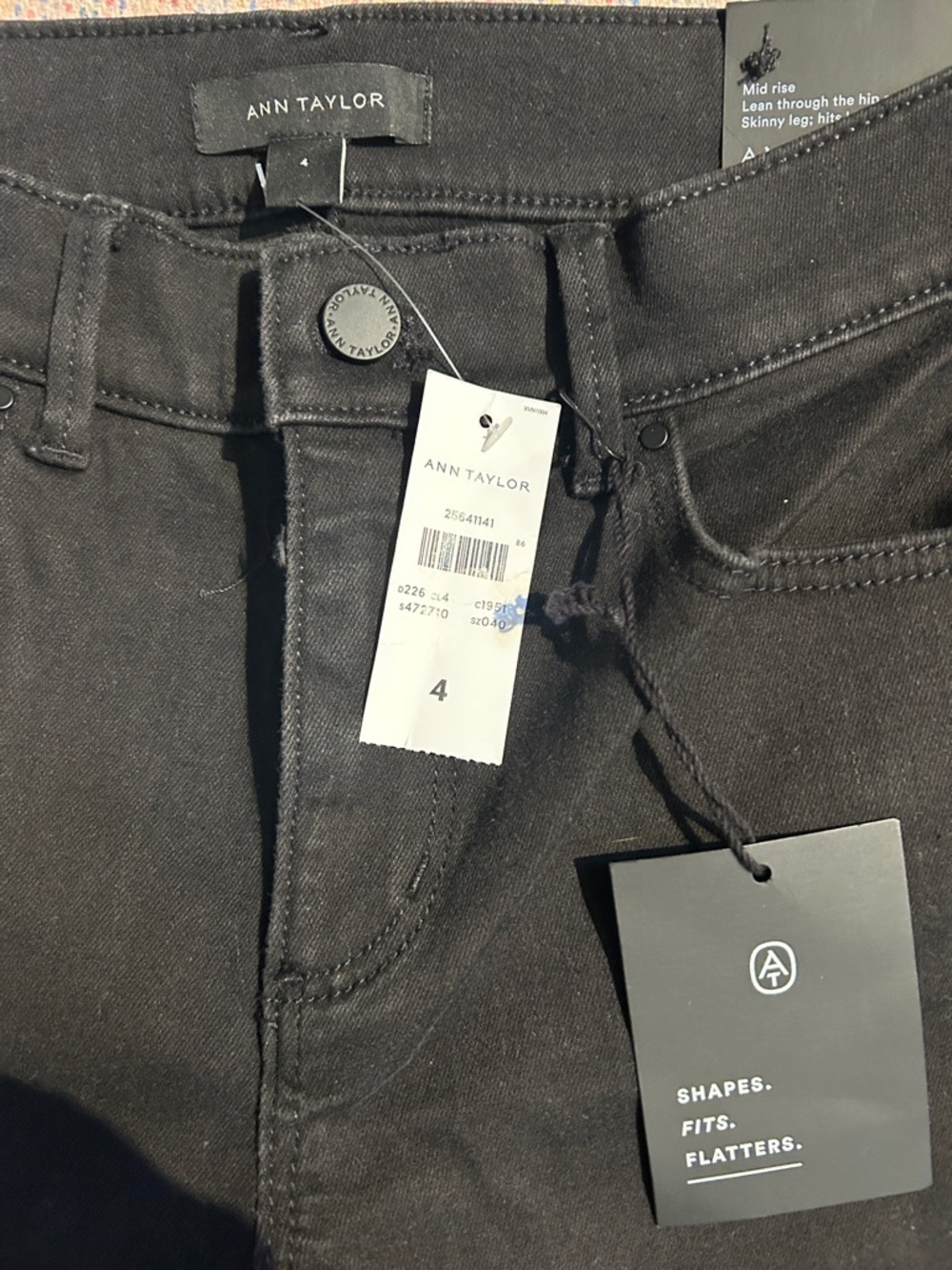 Ann Taylor Black Women's Skinny Jeans